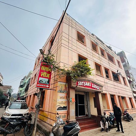 Satsang Lodge Varanasi Ngoại thất bức ảnh