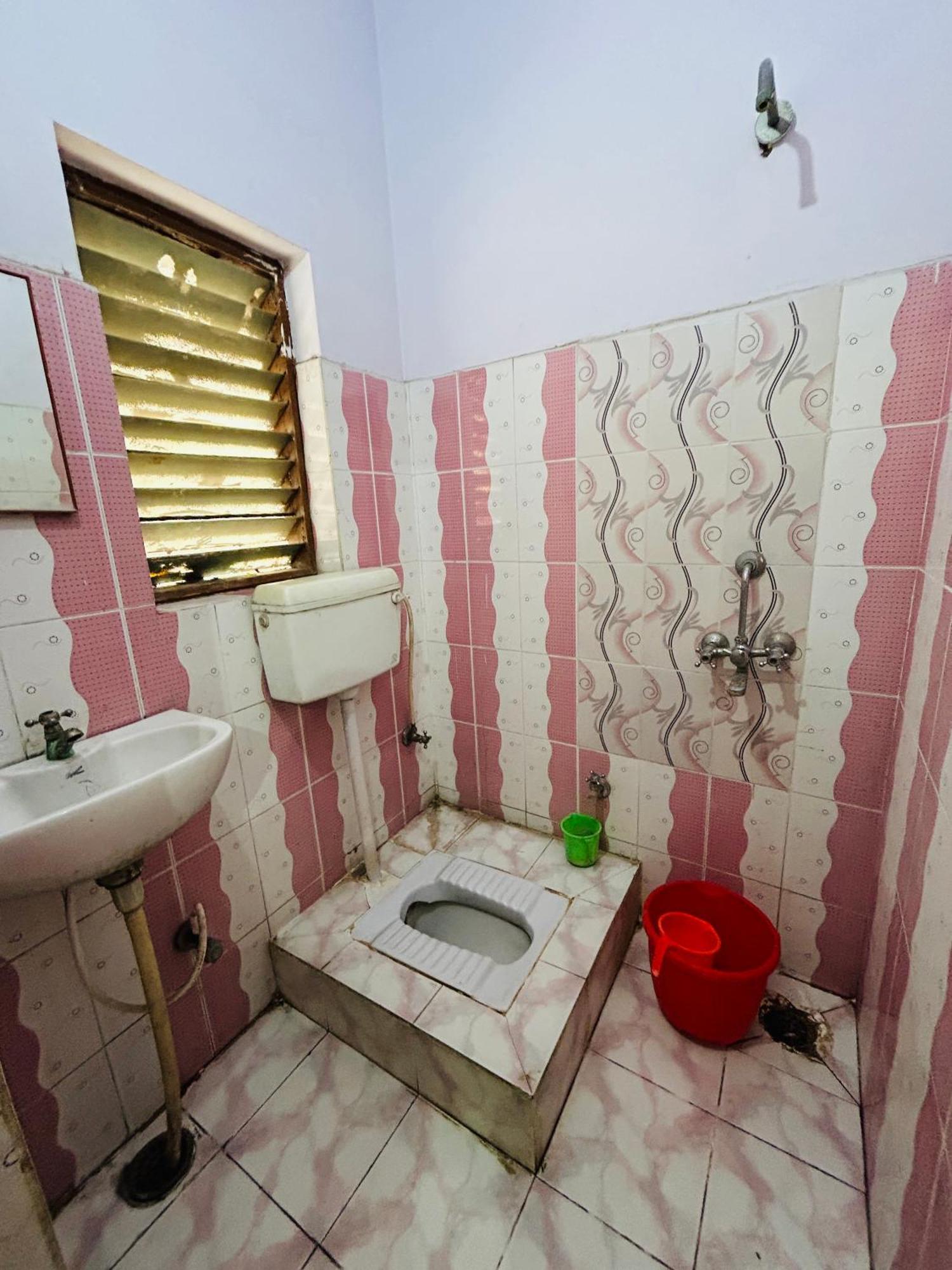 Satsang Lodge Varanasi Ngoại thất bức ảnh