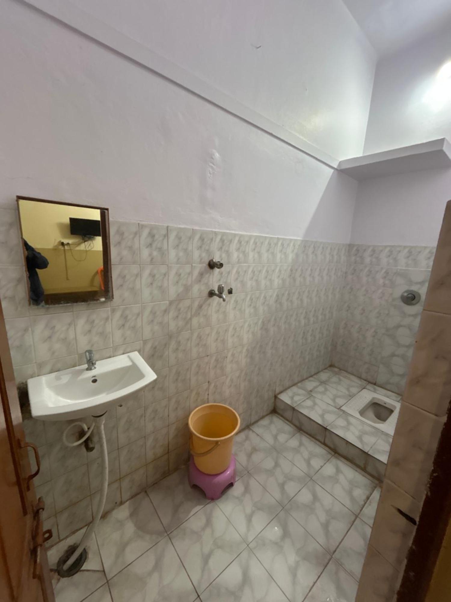 Satsang Lodge Varanasi Ngoại thất bức ảnh